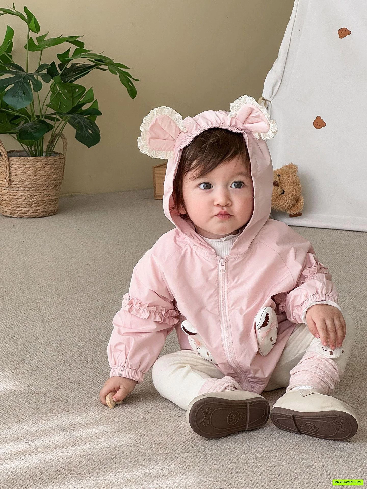 KHOÁC GIÓ GẮN VỊT TAI THỎ SZ NHÍ