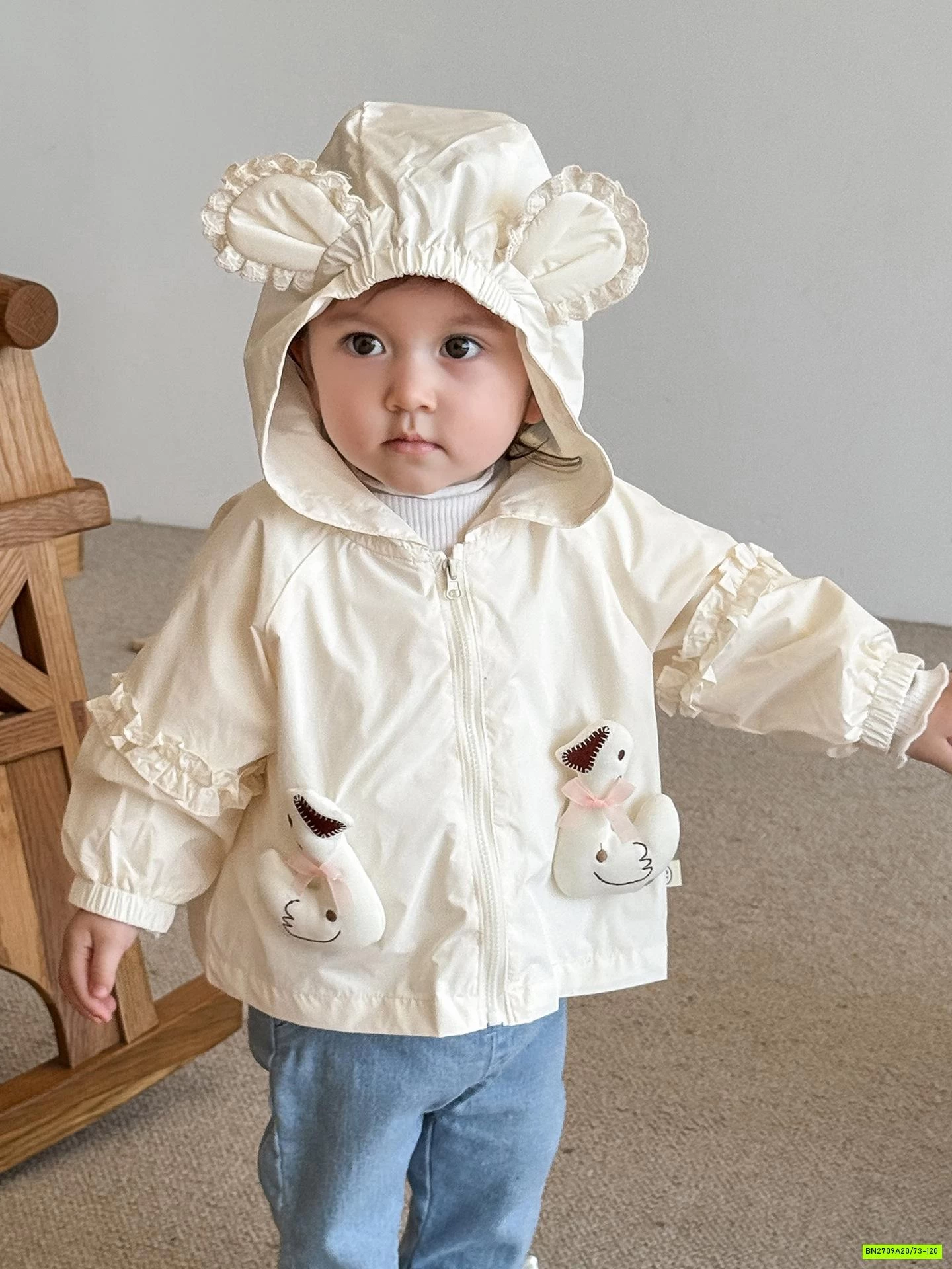 KHOÁC GIÓ GẮN VỊT TAI THỎ SZ NHÍ