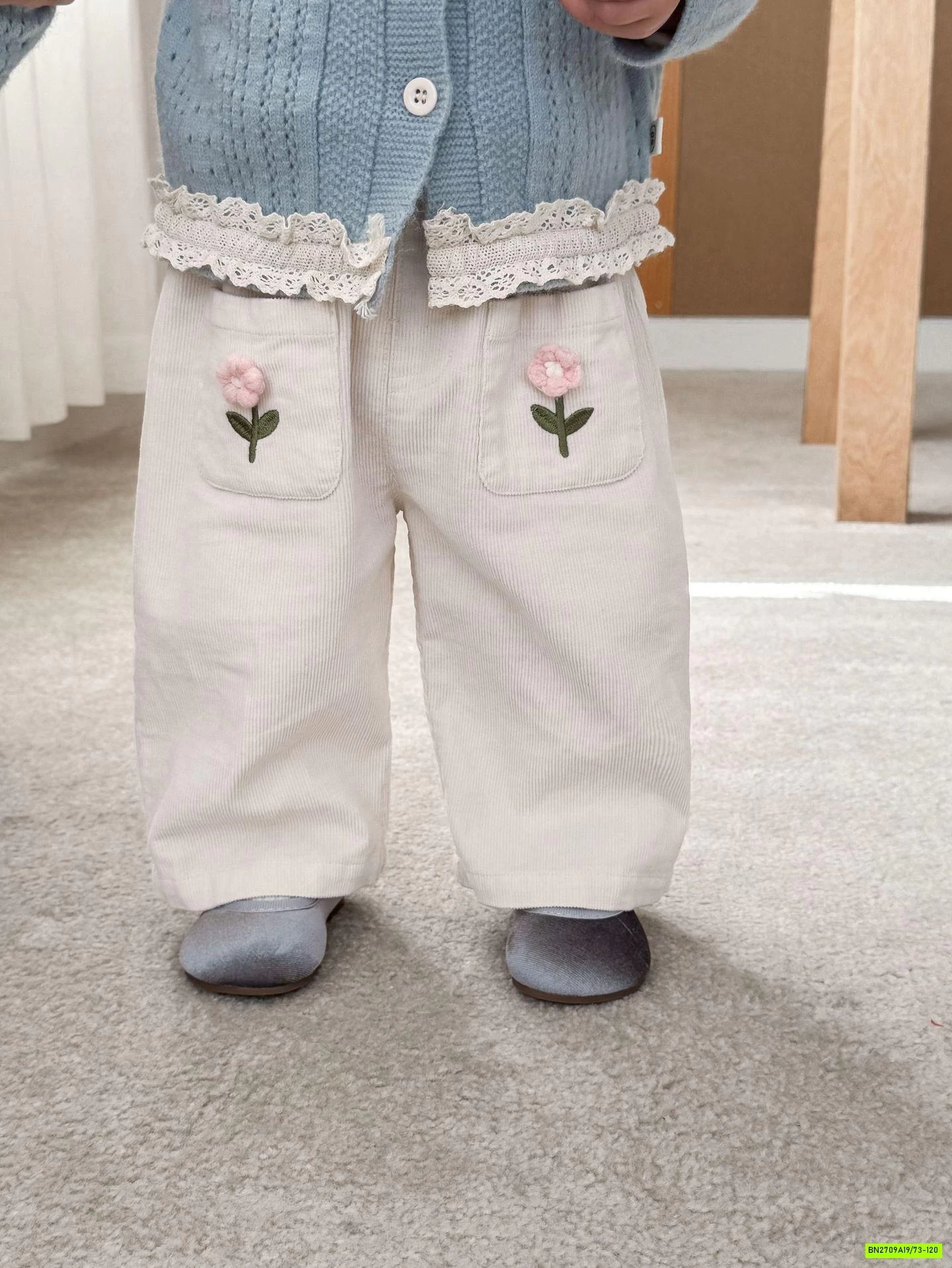 ÁO CHẤM BI MIX QUẦN NHUNG SUÔNG