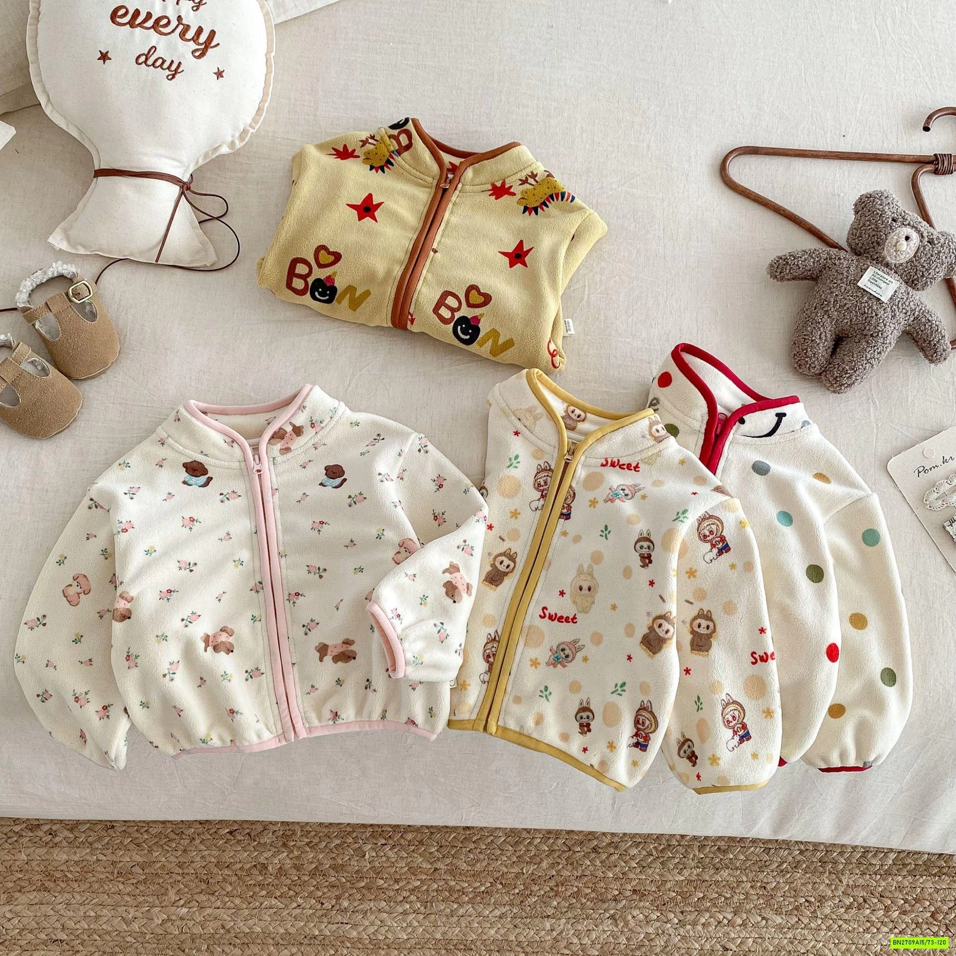 KHOÁC LÔNG 2 LỚP HỌA TIẾT