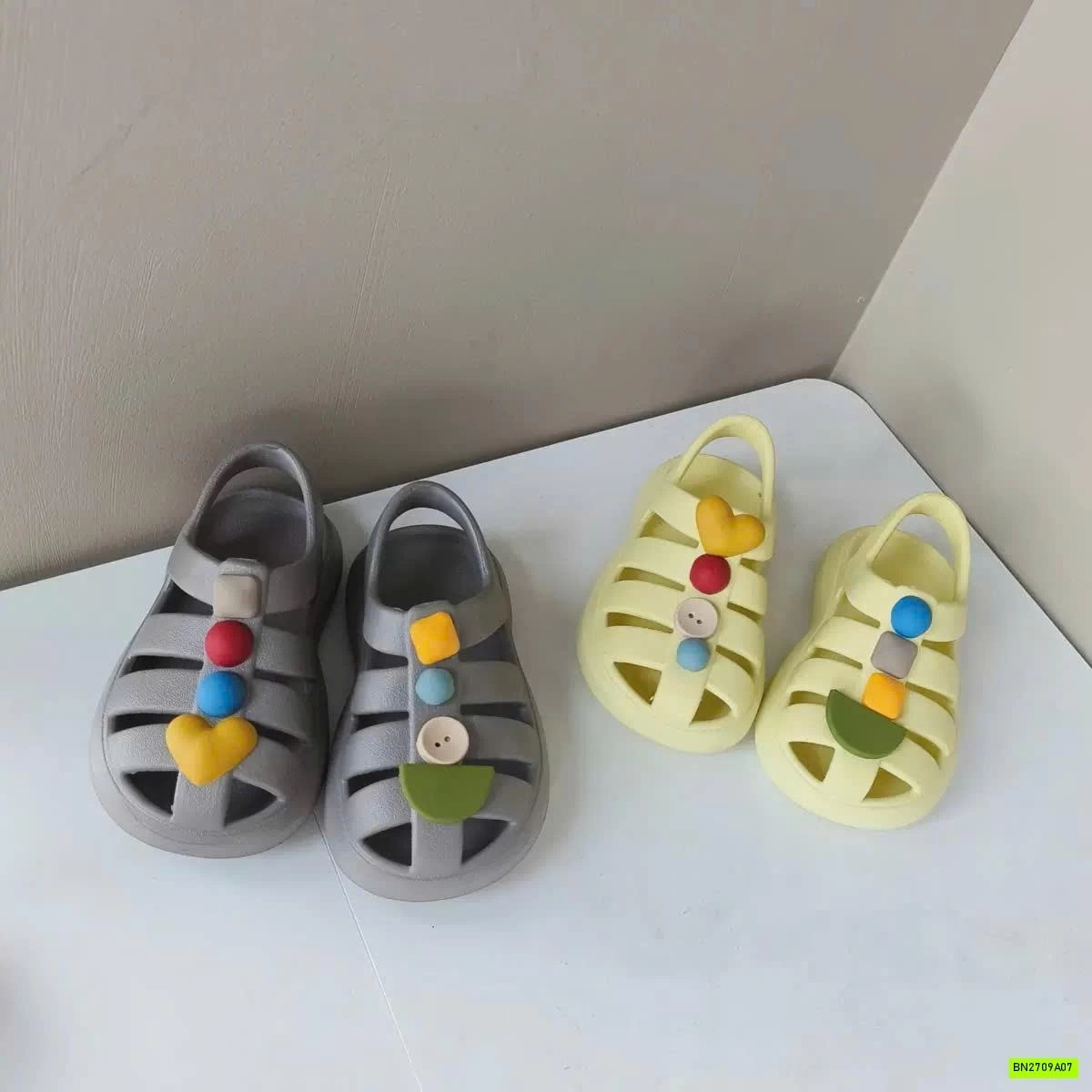SANDAL TRẺ EM DIY HOEMKIDS