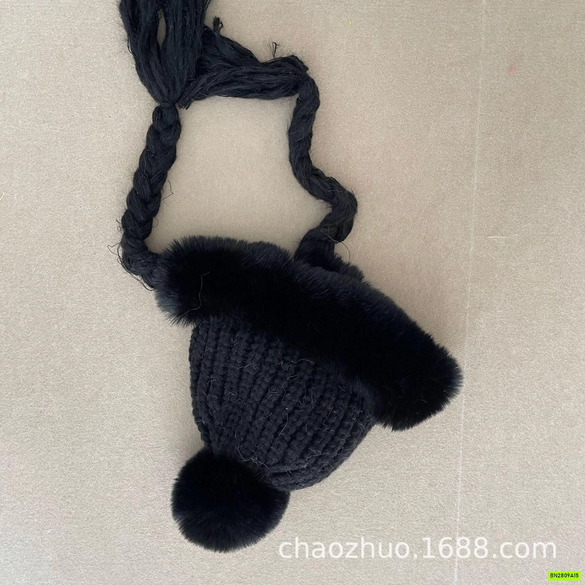 MŨ LEN VIỀN LÔNG DÂY THẮT BÍM