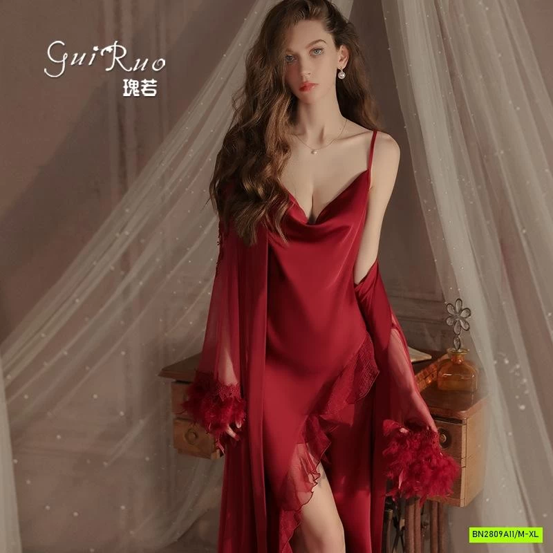 SÉT VÁY NGỦ LỤA 2 DÂY KÈM ÁO CHOÀNG