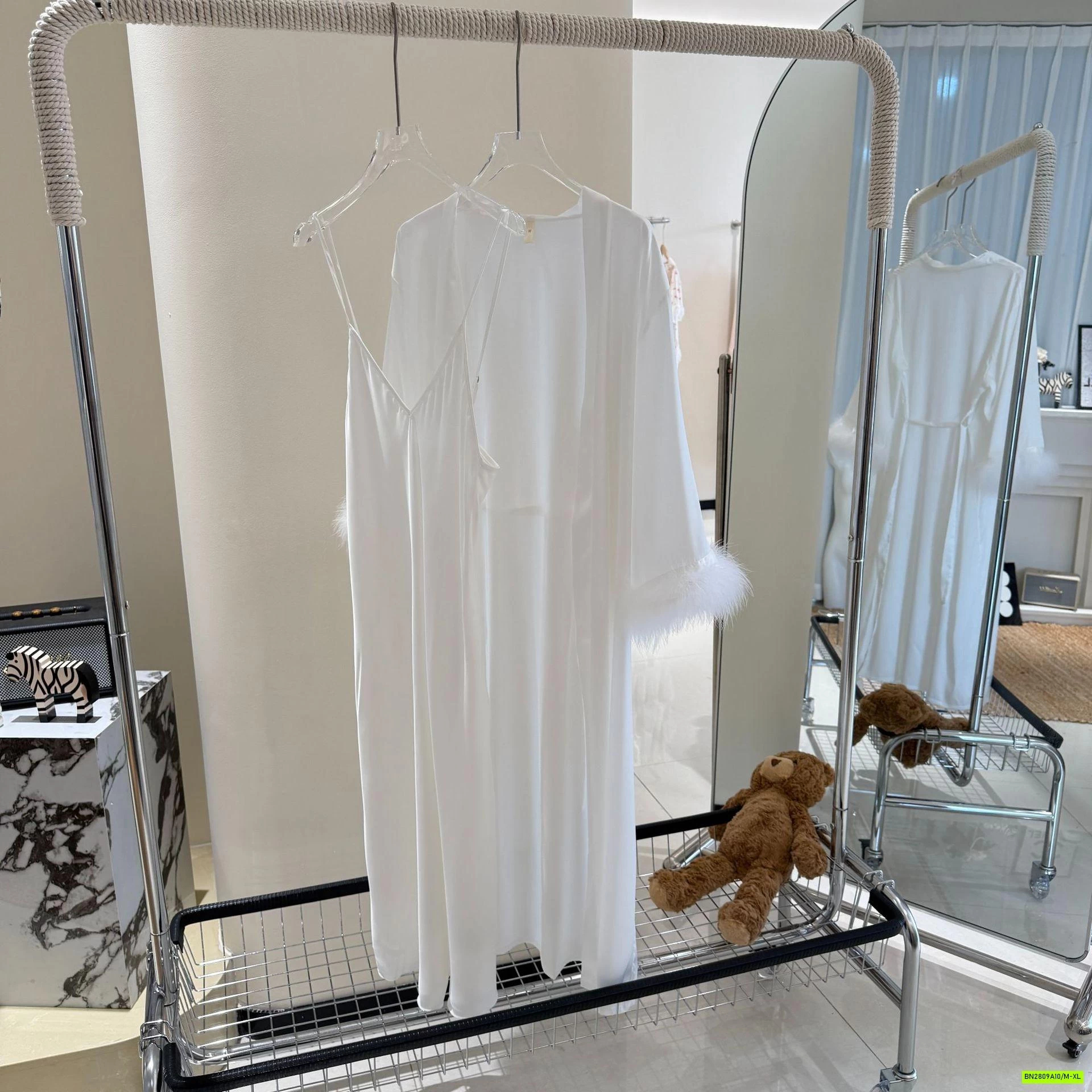 VÁY NGỦ LỤA 2 CHI TIẾT