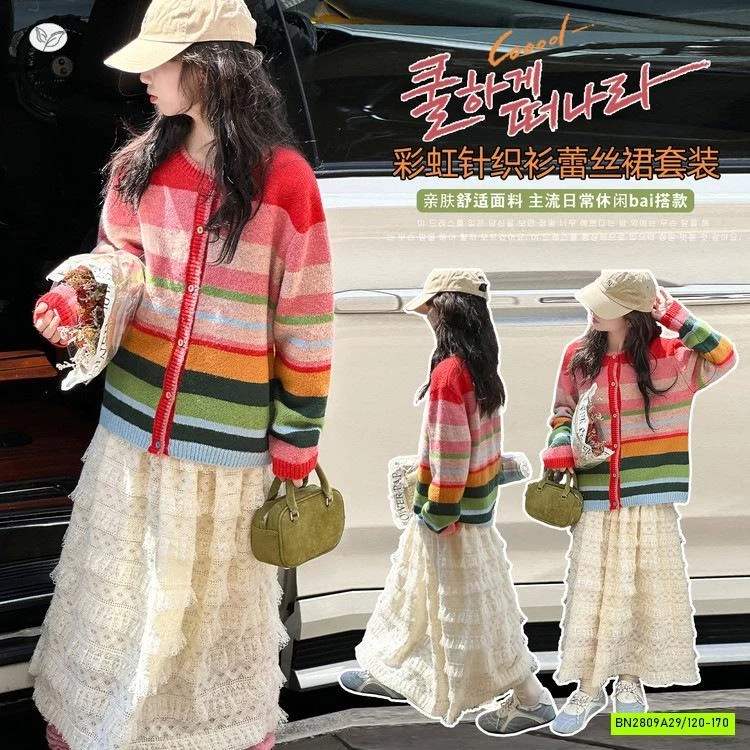 CARDIGAN KẺ SẮC MÀU MIX CV REN