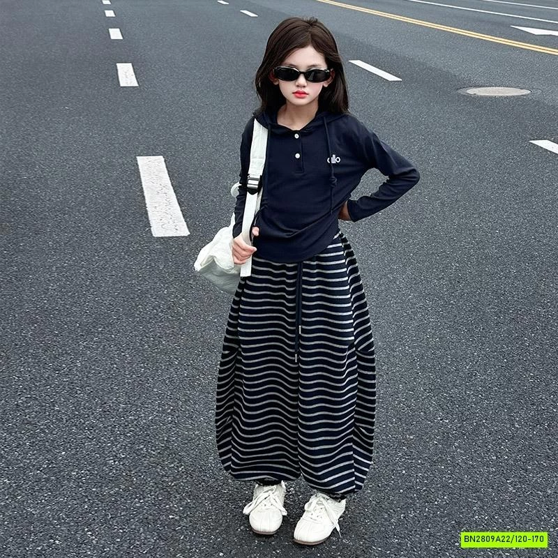 SÉT ÁO KHOÁC QUẦN BOM KẺ SZ ĐẠI