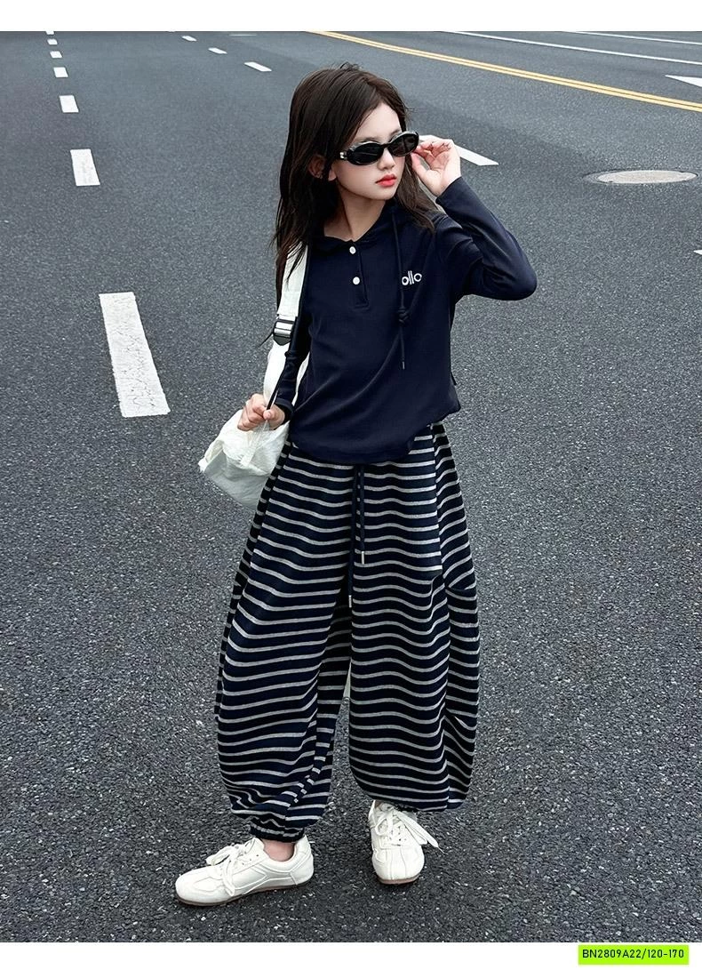 SÉT ÁO KHOÁC QUẦN BOM KẺ SZ ĐẠI