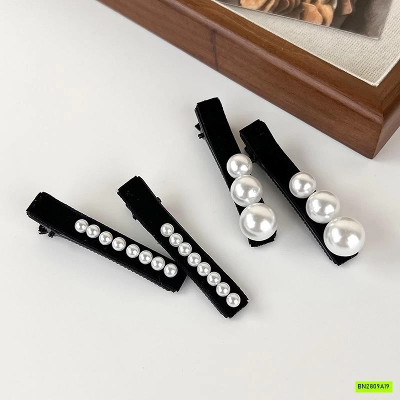 SÉT 5 KẸP TÓC GẮN NGỌC TRAI