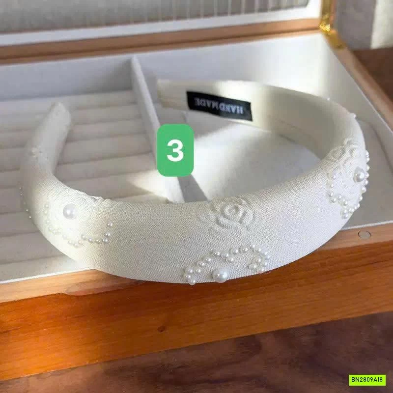 BỜM ĐÍNH NGỌC CHO NỮ