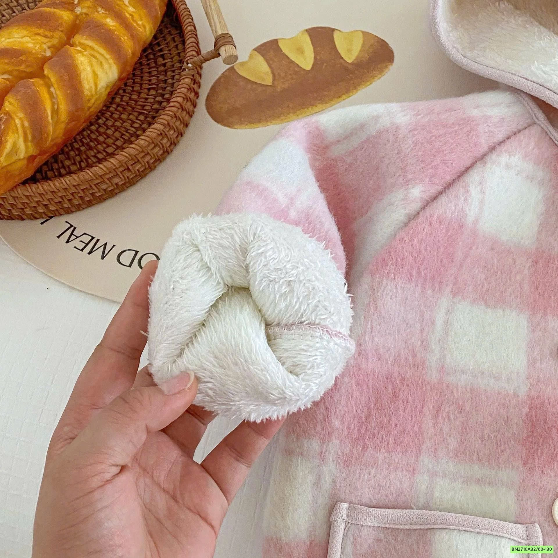 KHOÁC CARO HỒNG LÓT LÔNG