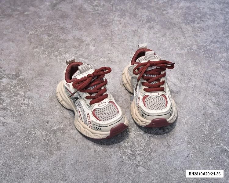 GIÀY SNEAKER PHỐI MÀU DÂY CÁ TÍNH