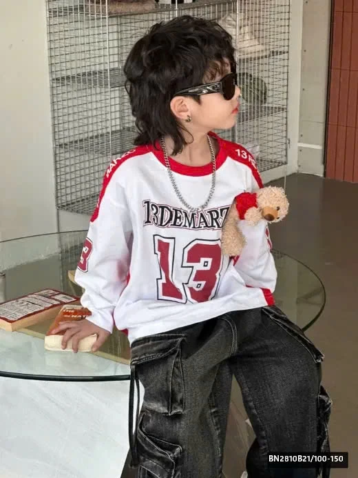 ÁO COCACOLA SỐ 13 GẮN GẤU