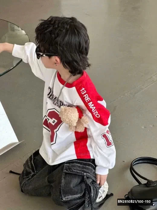 ÁO COCACOLA SỐ 13 GẮN GẤU