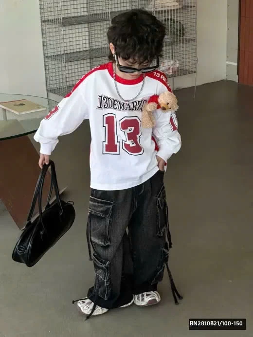 ÁO COCACOLA SỐ 13 GẮN GẤU