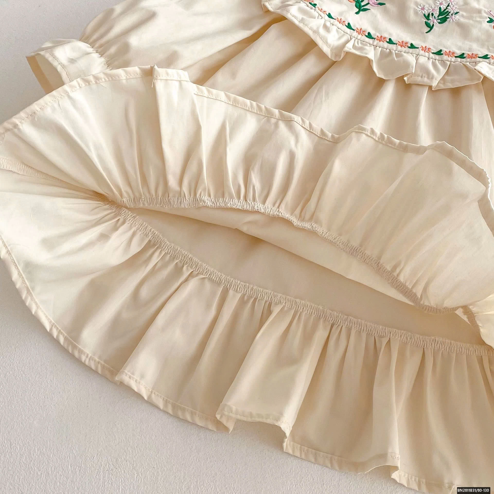 VÁY VINTAGE 3 BÔNG HOA