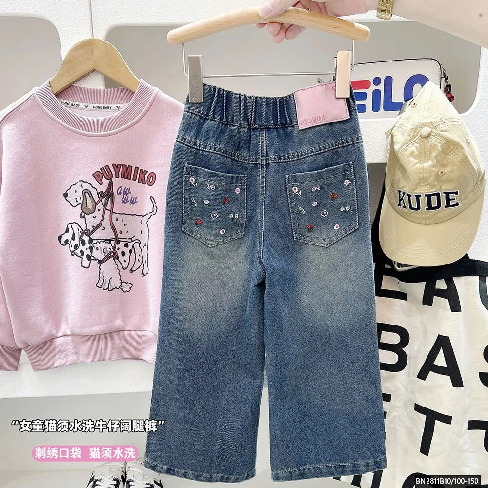 QUẦN JEAN TÚI THÊU HOA BÉ GAI KACADY