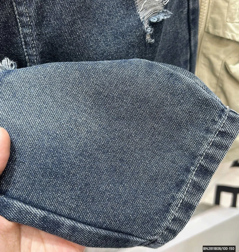 QUẦN BAGY JEAN RÁCH KACADY