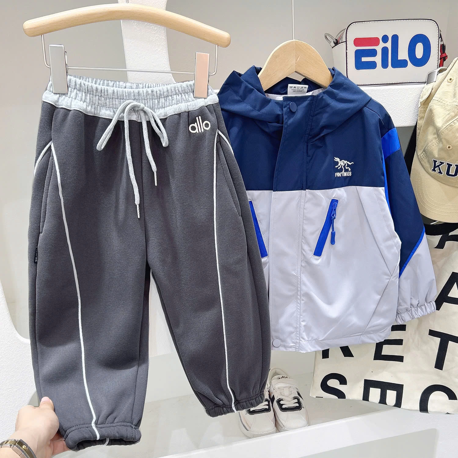 QUẦN NỈ BO ỐNG LÓT LÔNG KACADY