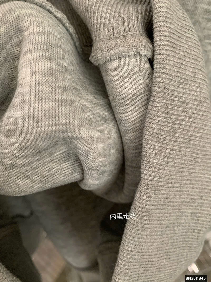 ÁO HOODIE ADVENTURE