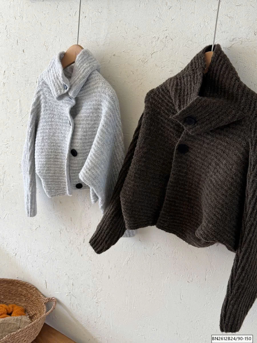 ÁO LEN THỜI TRANG ĐÓNG CÚC