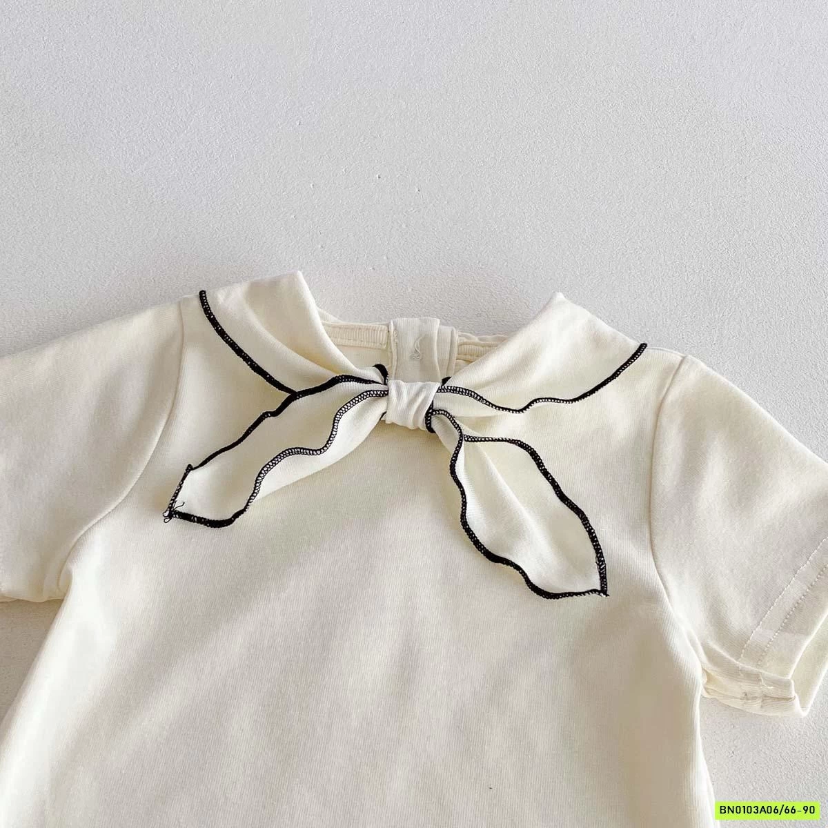 BODY CỔ SEN BUỘC NƠ