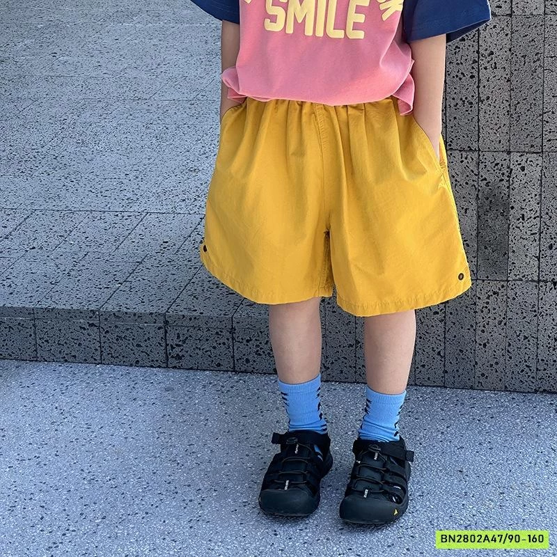 SHORT GIÓ TRƠN MÀU TÚI SAU 25B136 AMBB