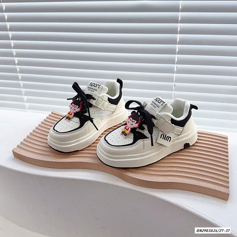 GIÀY THỂ THAO NATRA