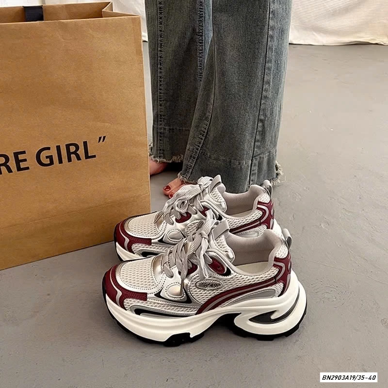 GIÀY THỂ THAO NỮ