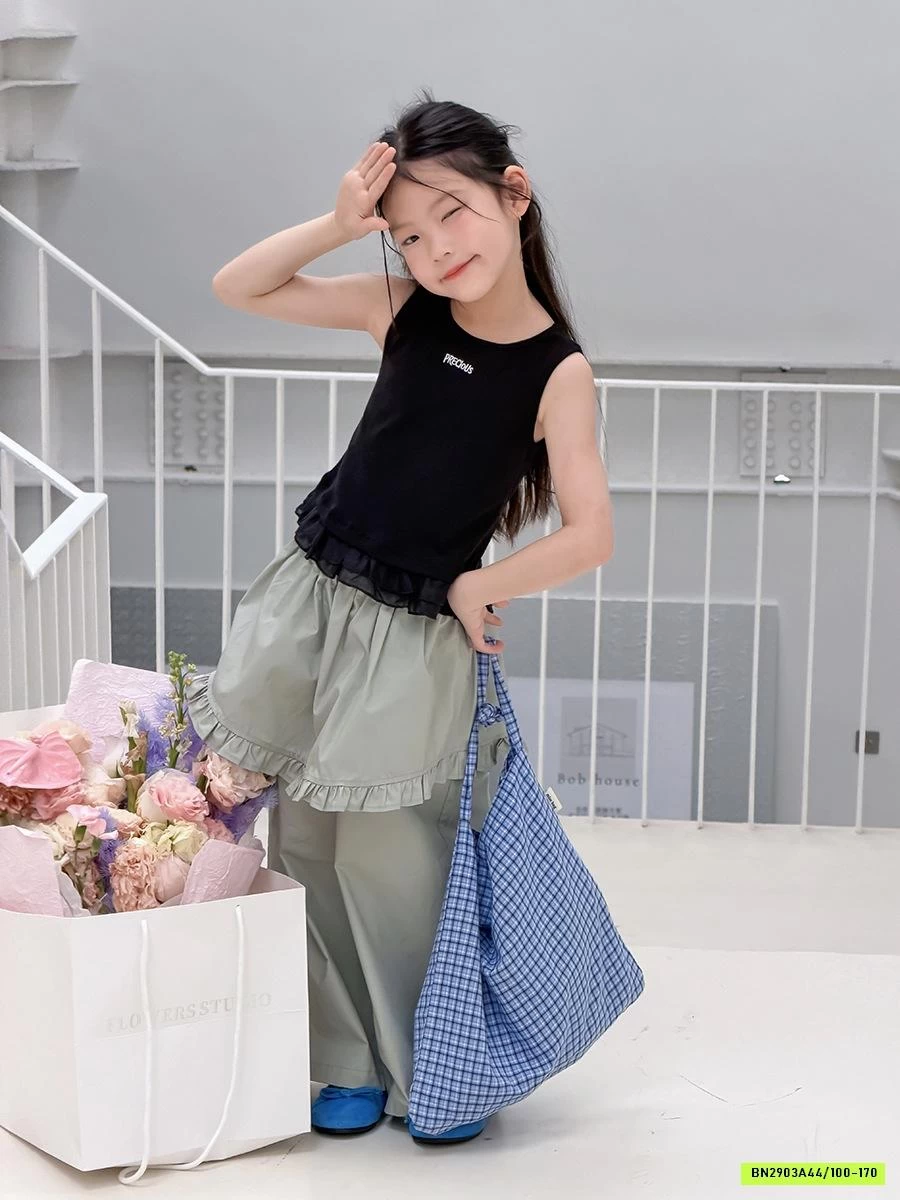 ÁO SÁT NÁCH VIỀN REN 26A054 AMBB