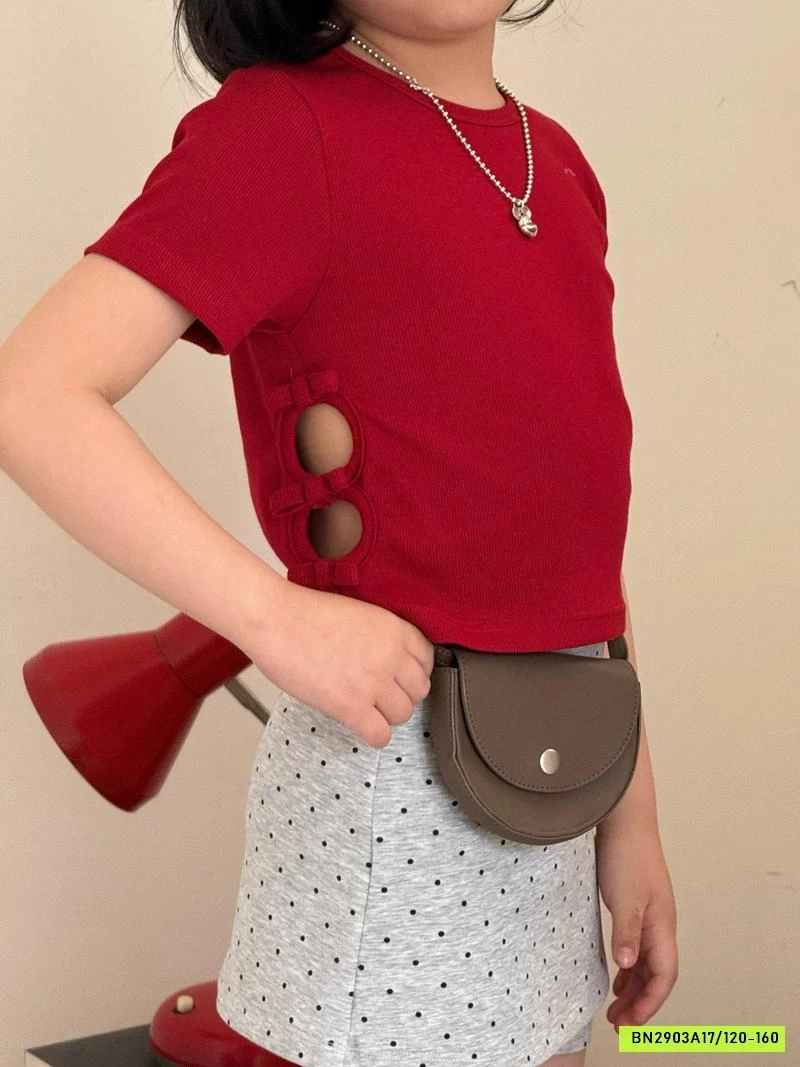 CROPTOP ĐỎ KHOÉT EO MIX QUẦN VÁY XÁM