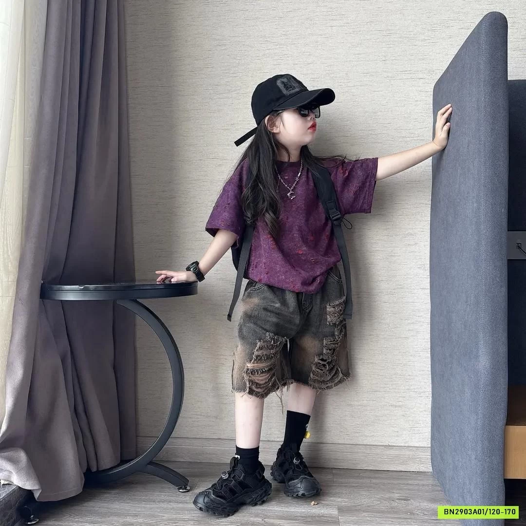 SÉT ÁO THUN MIX SHORT JEANS RÁCH CÁ TÍNH