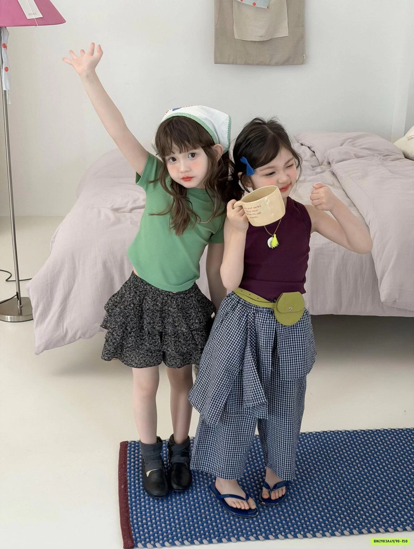 ÁO THUN MIX CV HOA VÀ QUẦN CARO