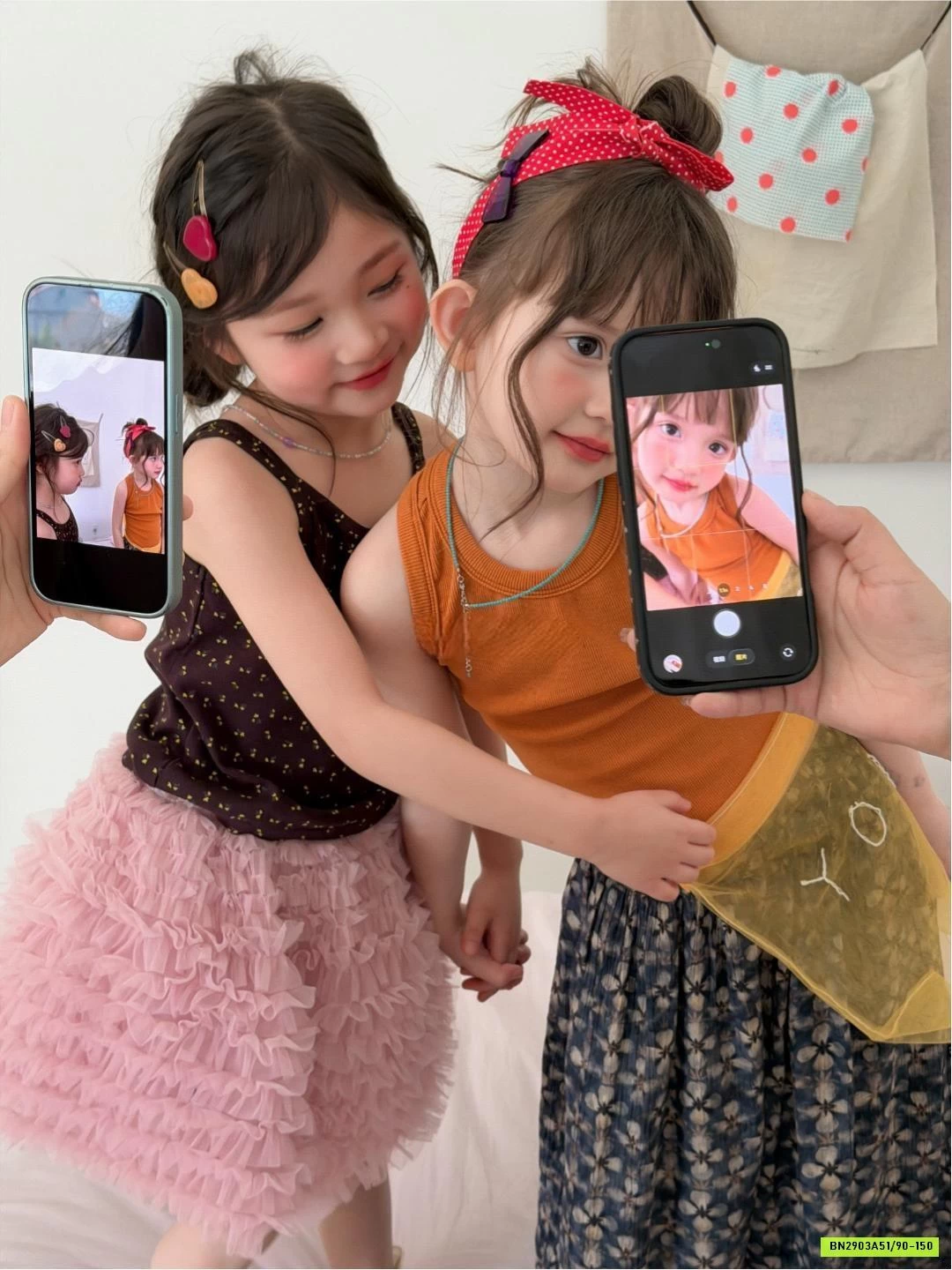 ÁO 3 LỖ CAM MIX QUẦN BOM HOA