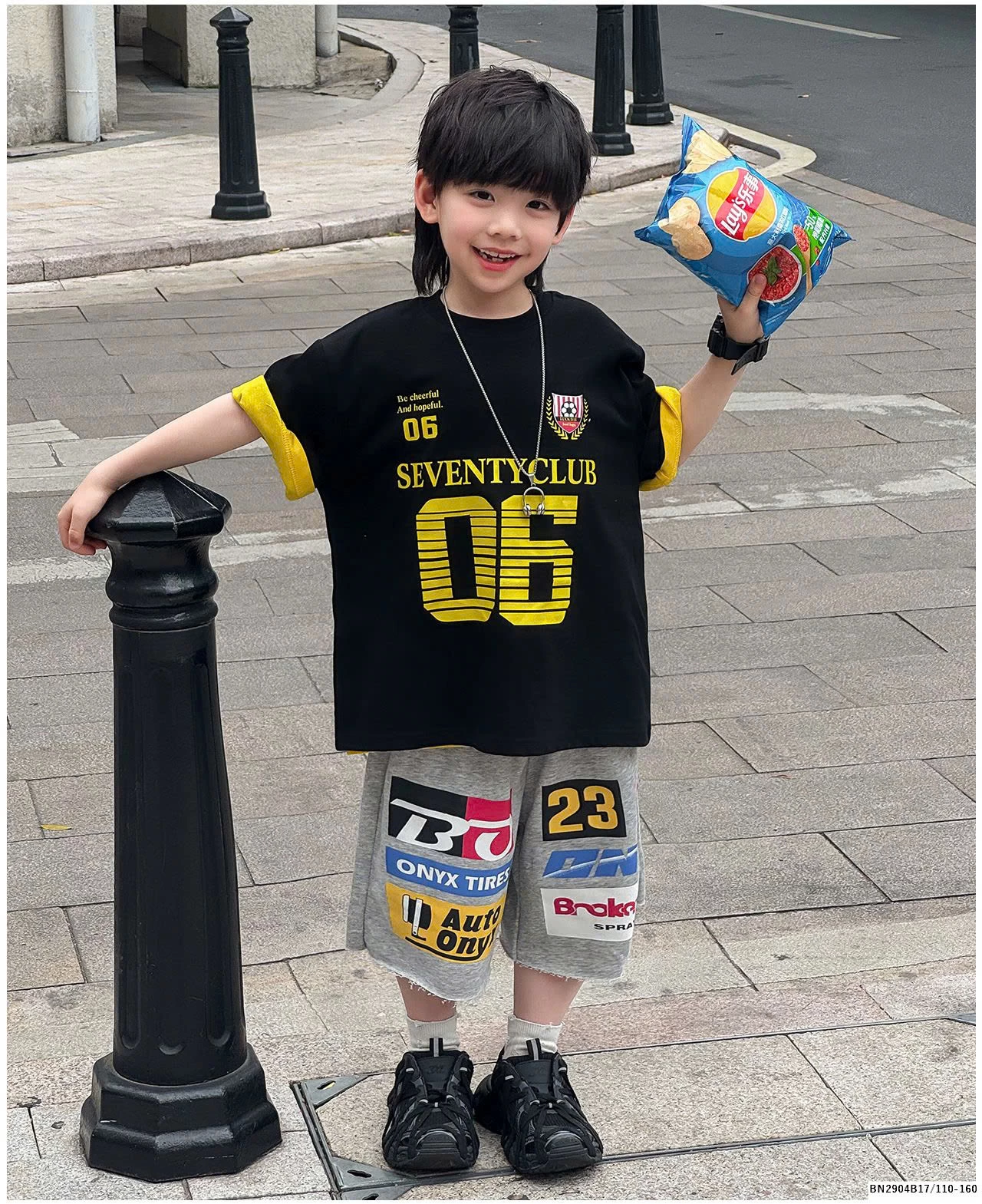 ÁO THUN THỂ THAO SỐ 06 VIỀN VÀNG