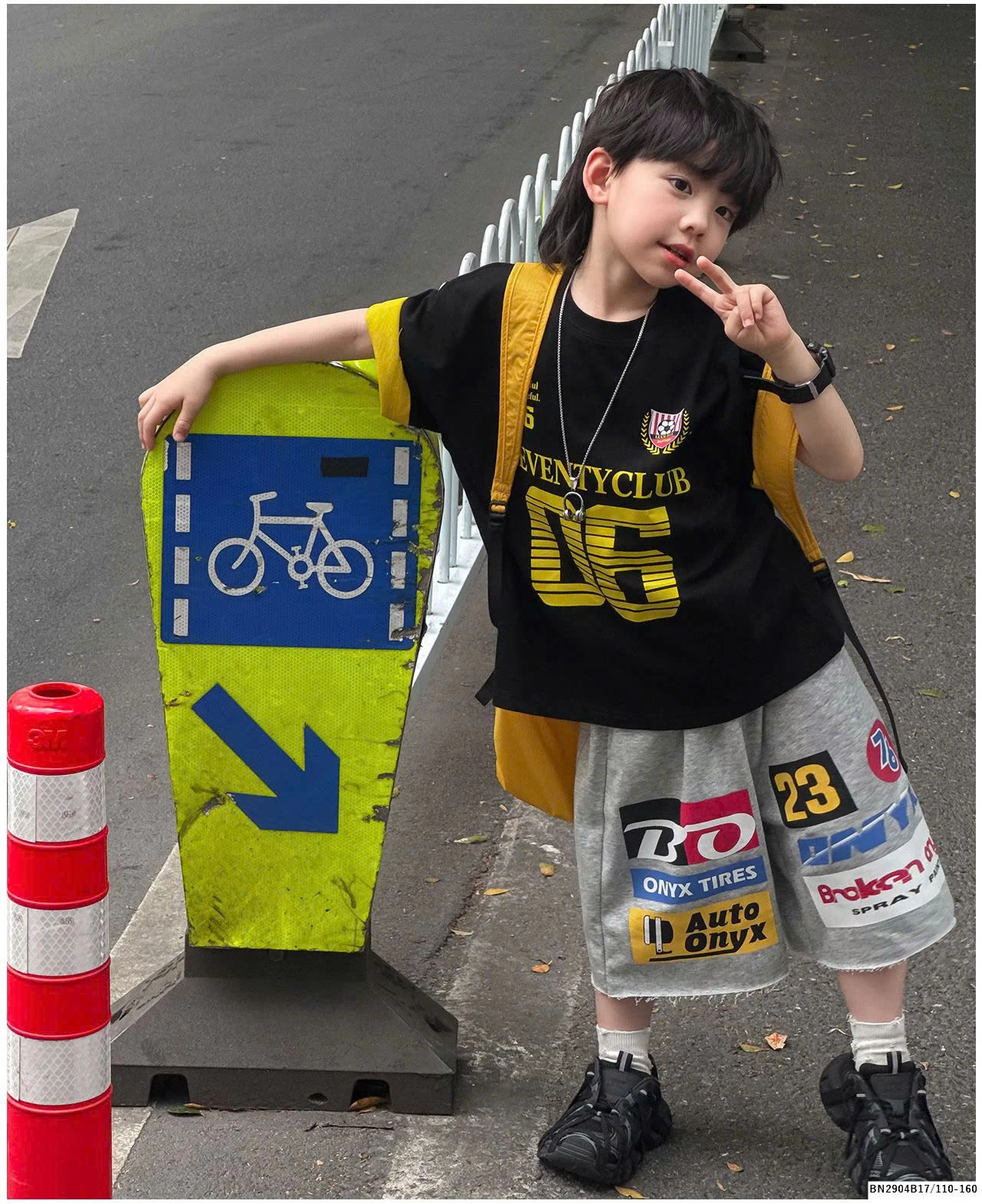 ÁO THUN THỂ THAO SỐ 06 VIỀN VÀNG