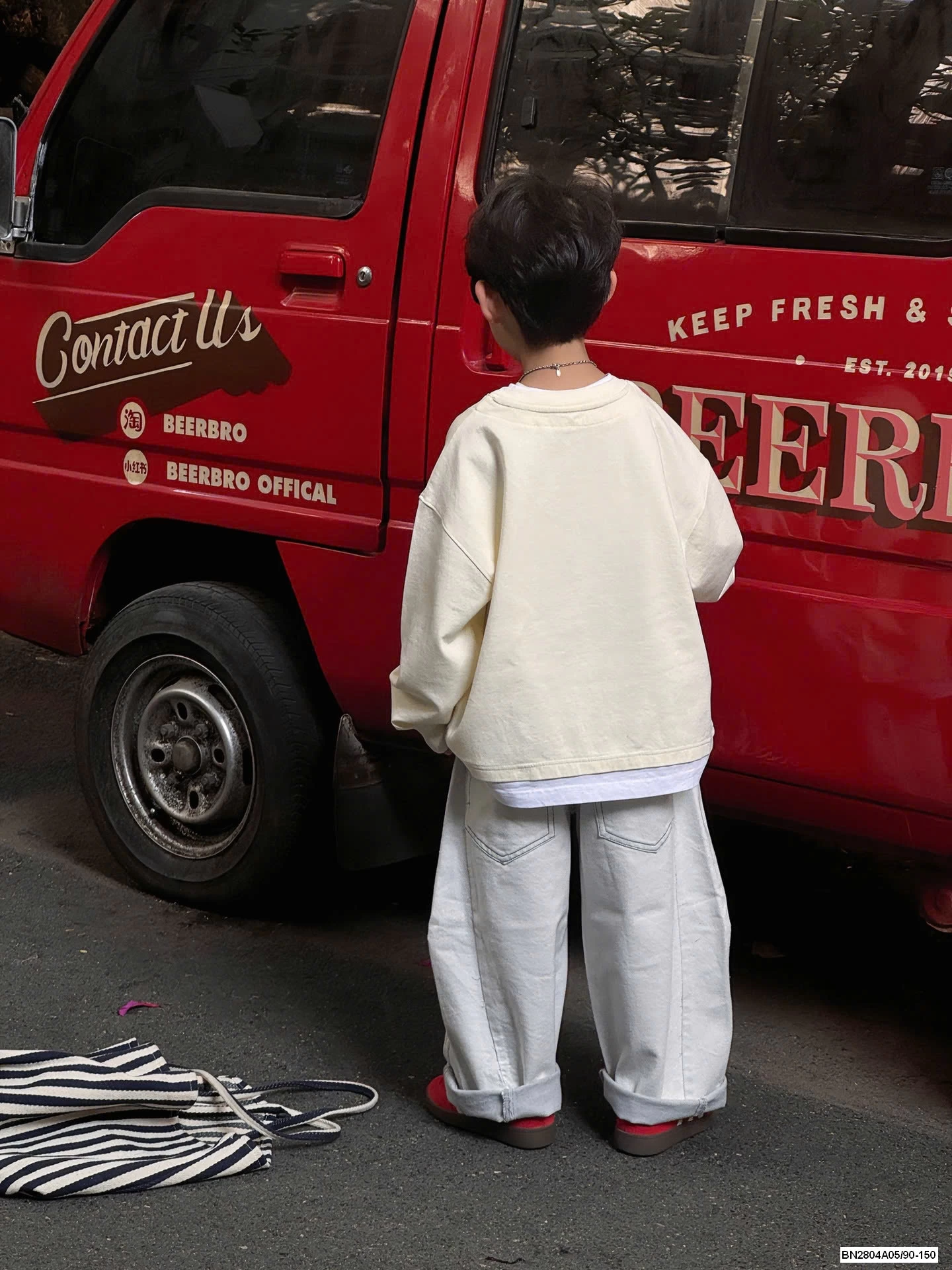 THUN GIẢ 2 LỚP CỔ V LOGO NGỰC