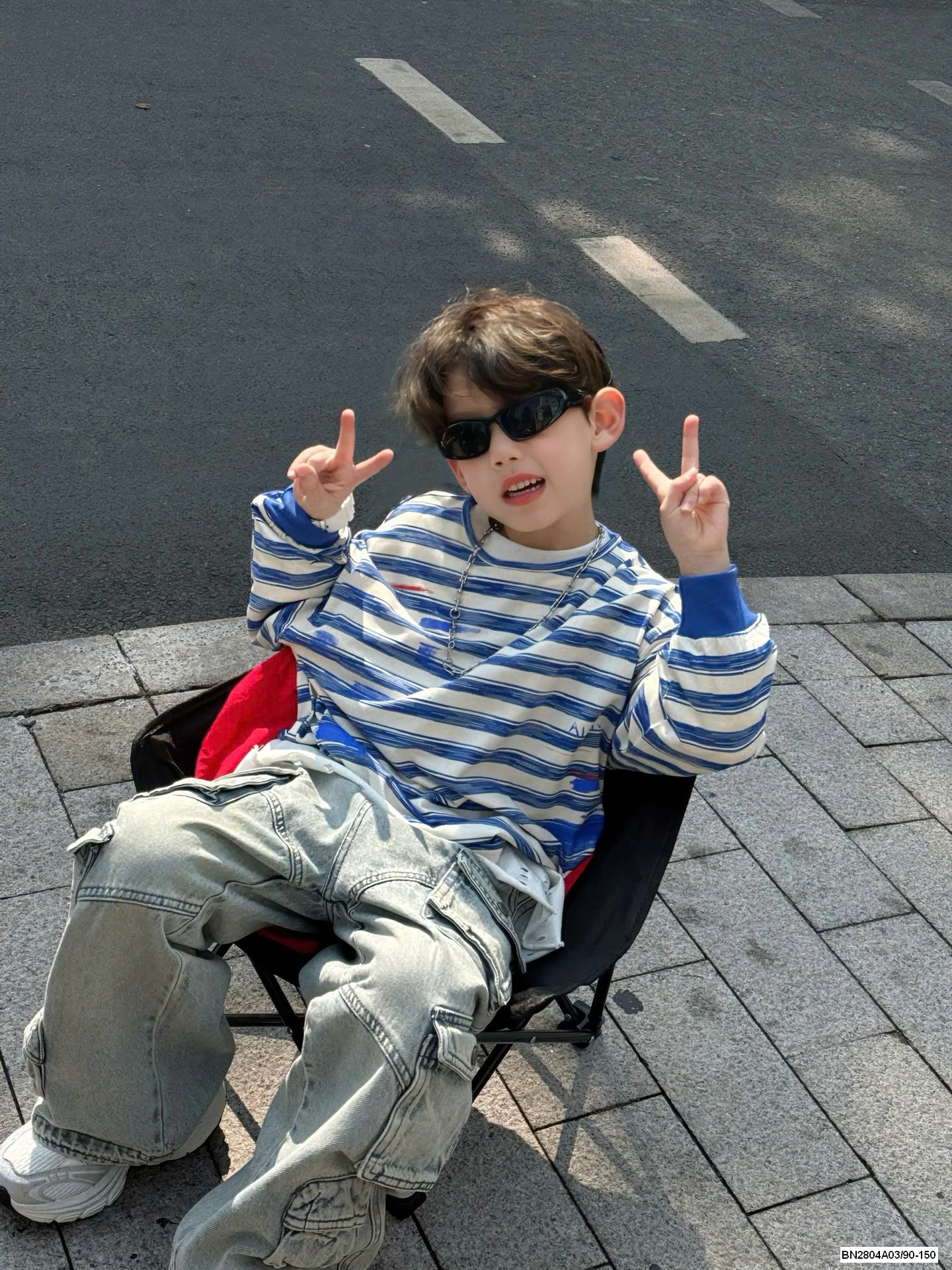 THUN DÀI TAY KẺ XANH