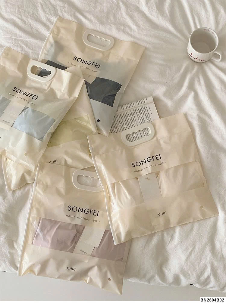 BỘ NGỦ 2 DÂY KÈM ĐỆM NGỰC