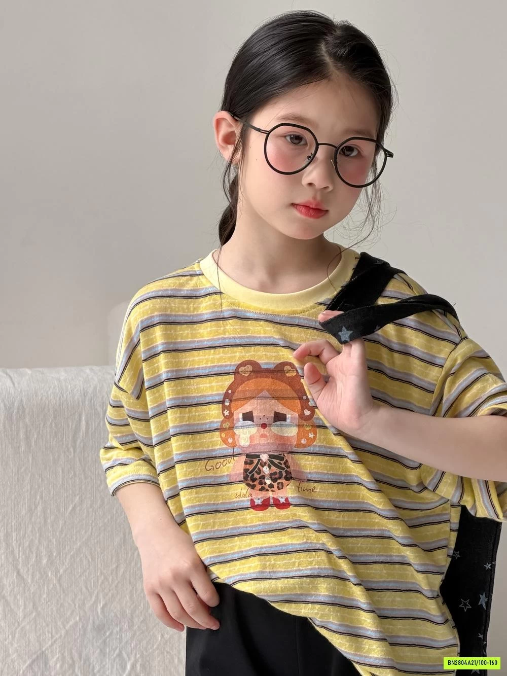 ÁO THUN GIẤY KẺ VÀNG KUMAI