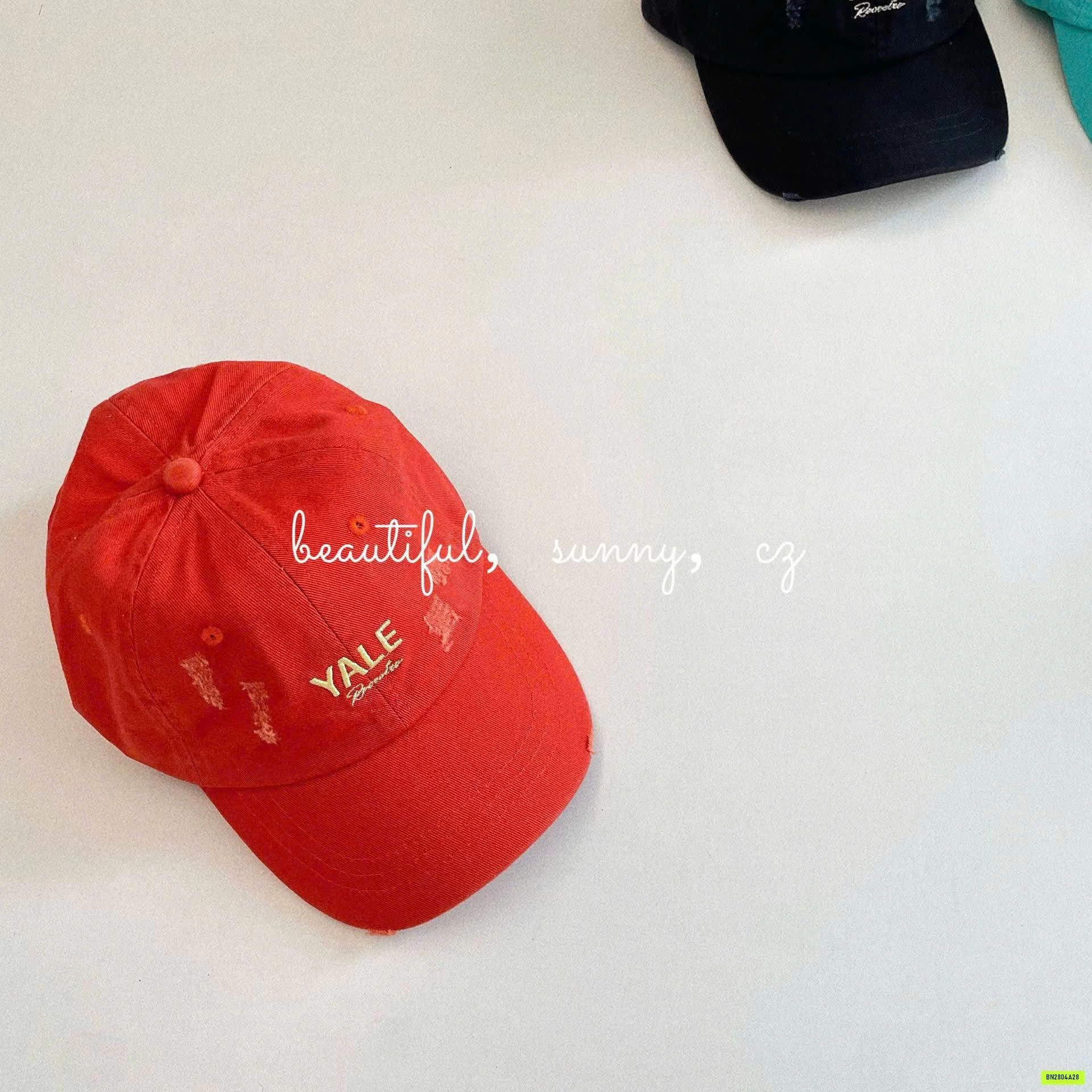 MŨ LƯỠI TRAI CHỮ YALE