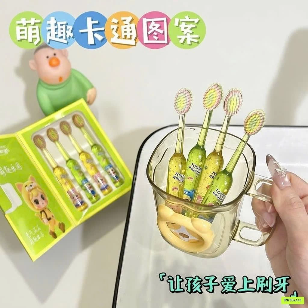 SÉT 8 BÀN CHẢI LABUBU