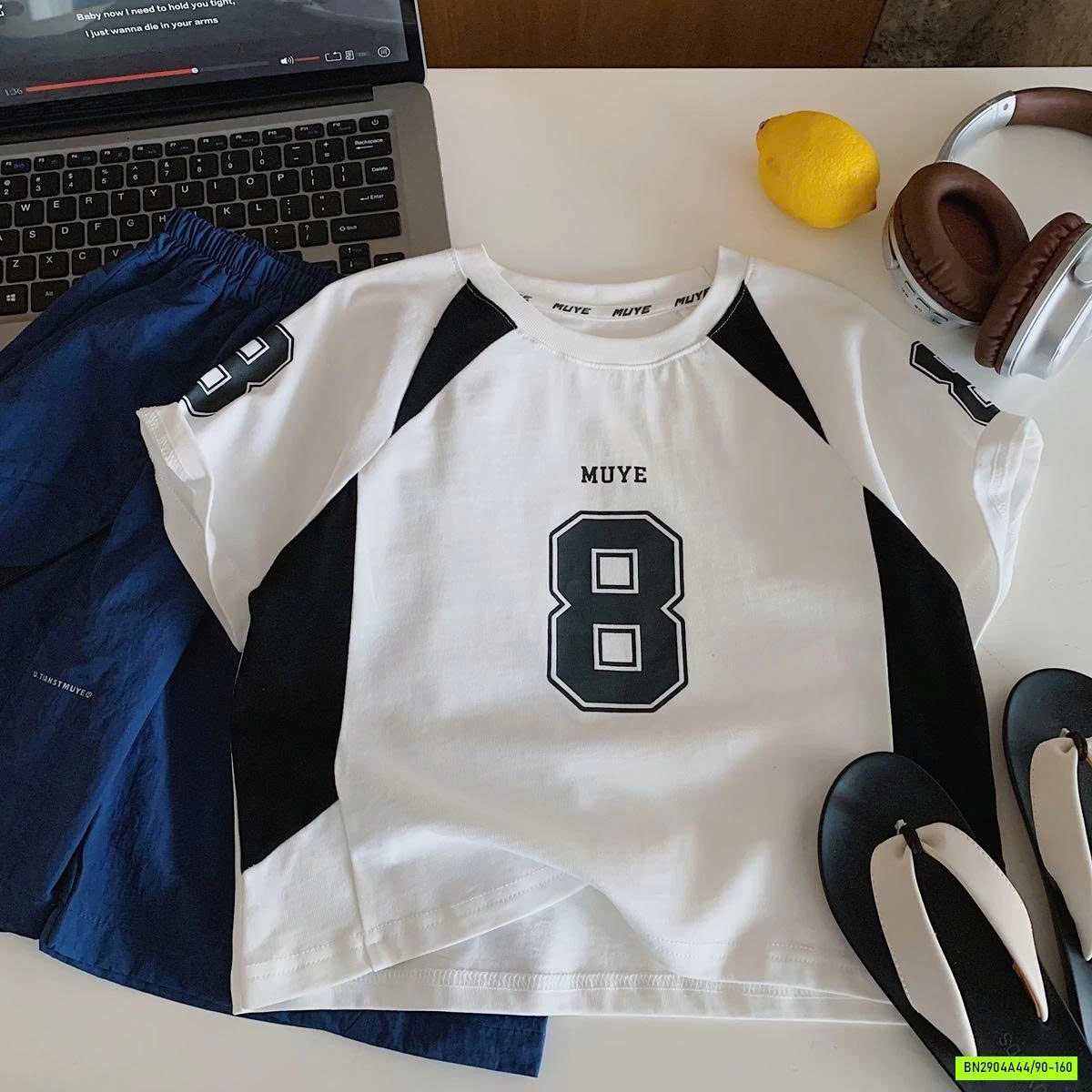 ÁO THỂ THAO SỐ 8