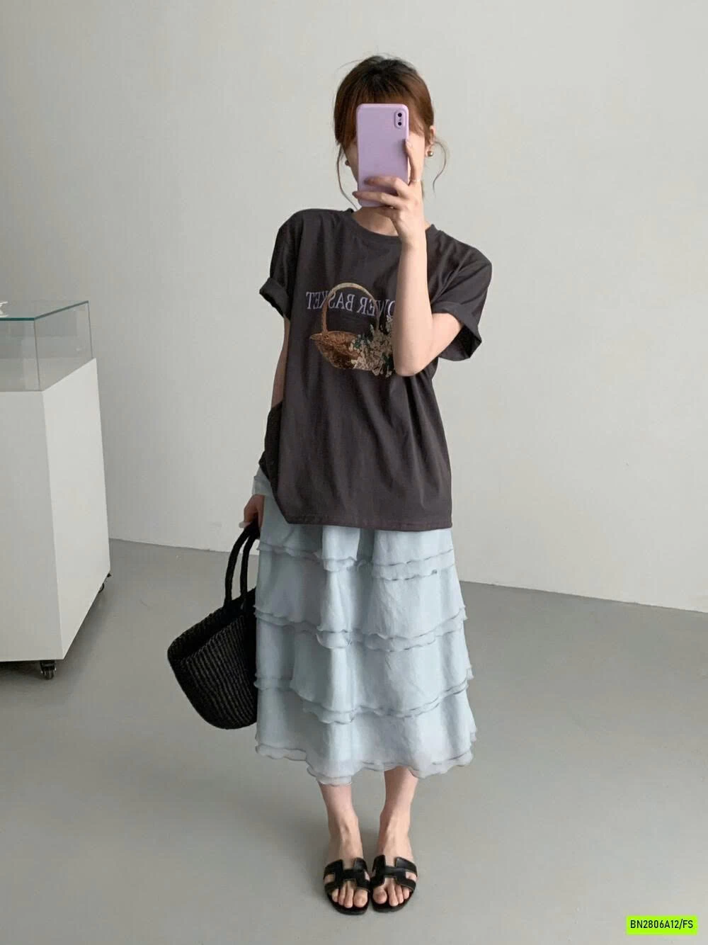 ÁO THUN XƯỚC IN HÌNH NỮ