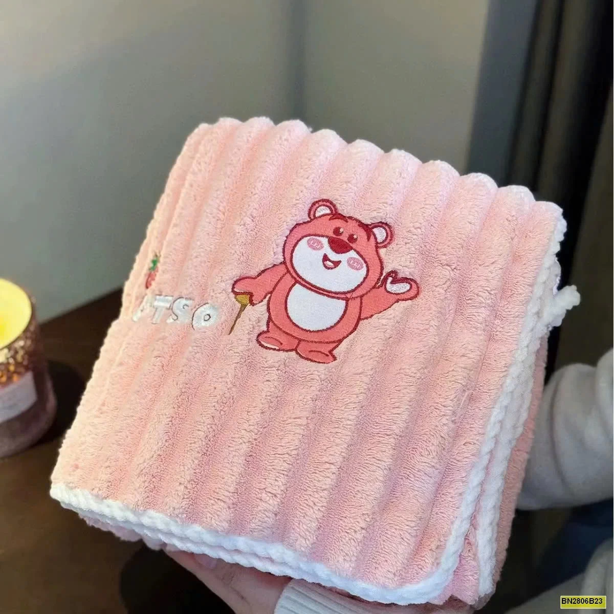 KHĂN TẮM HOẠT HÌNH CHO BÉ