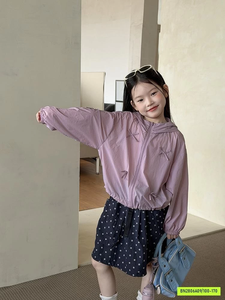 KHOÁC GIÓ TENCEL GẮN NƠ 26B045 AMBB