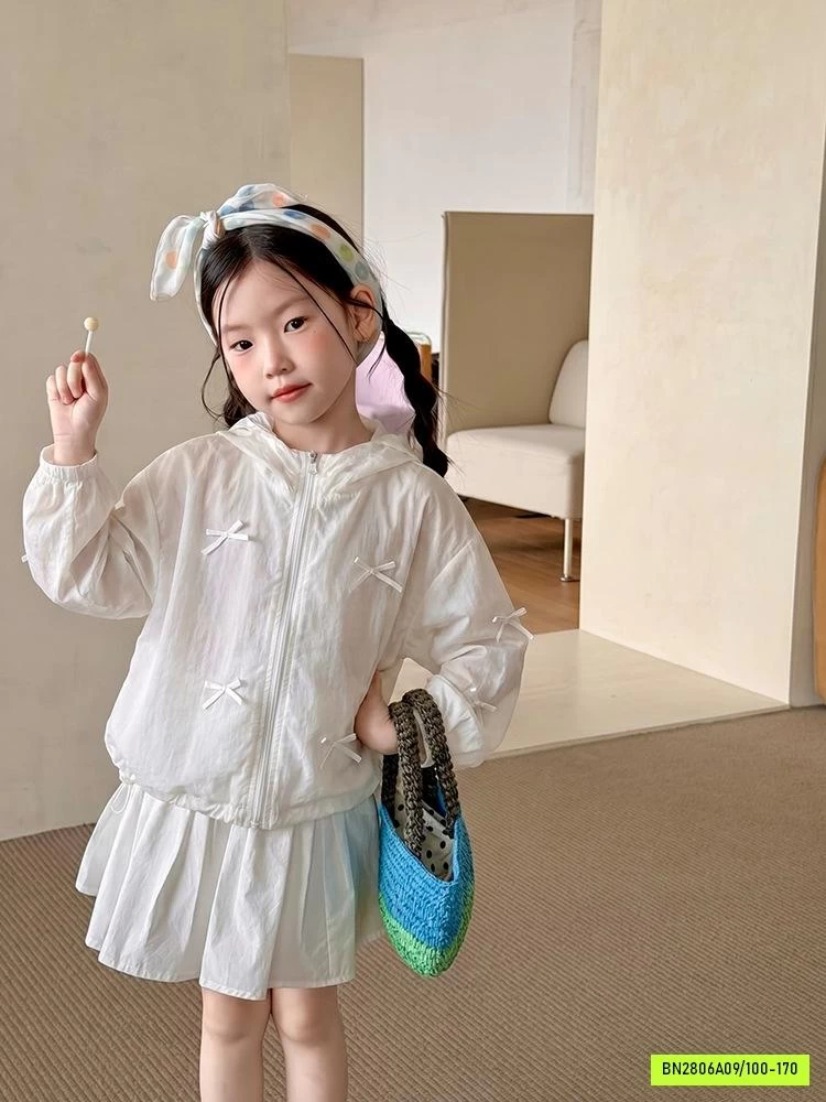 KHOÁC GIÓ TENCEL GẮN NƠ 26B045 AMBB