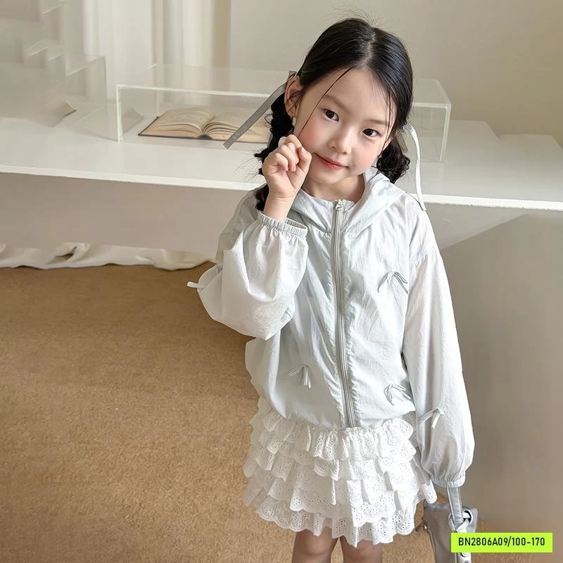 KHOÁC GIÓ TENCEL GẮN NƠ 26B045 AMBB