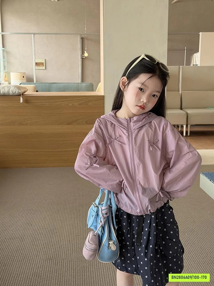 KHOÁC GIÓ TENCEL GẮN NƠ 26B045 AMBB