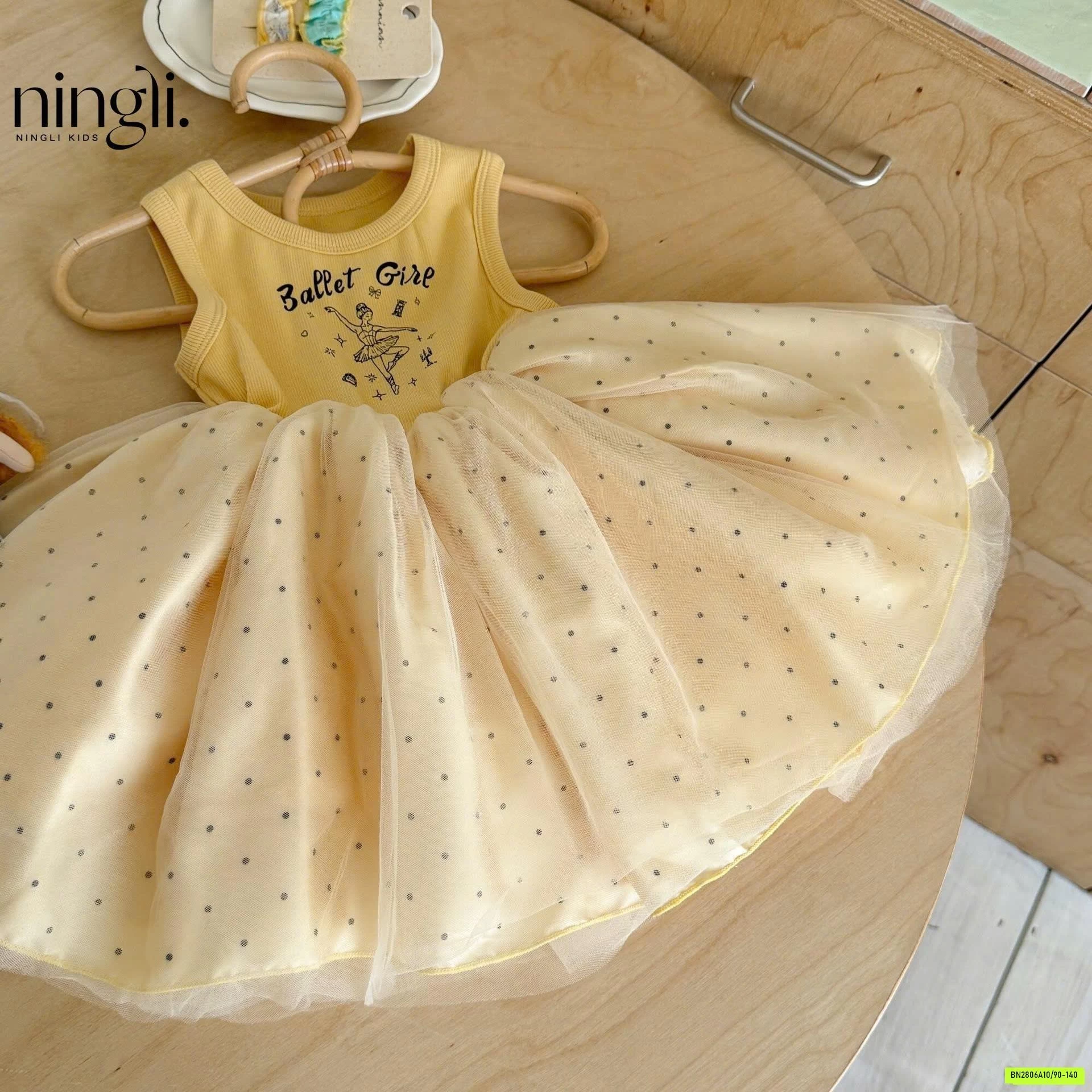 ĐẦM SÁT NÁCH CHÂN VOAN VÀNG NINGLI