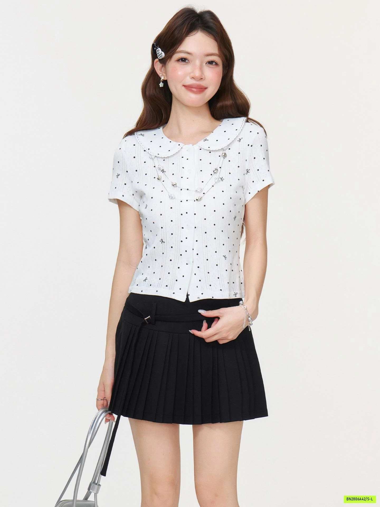 ÁO CỔ SEN BÁNH BÈO CHẤM BI NỮ